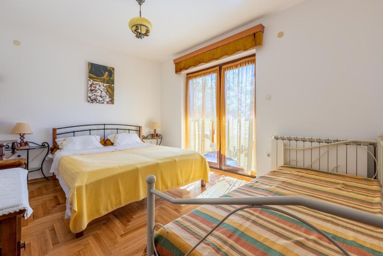 Apartments Villa Mavero Banjole Eksteriør billede