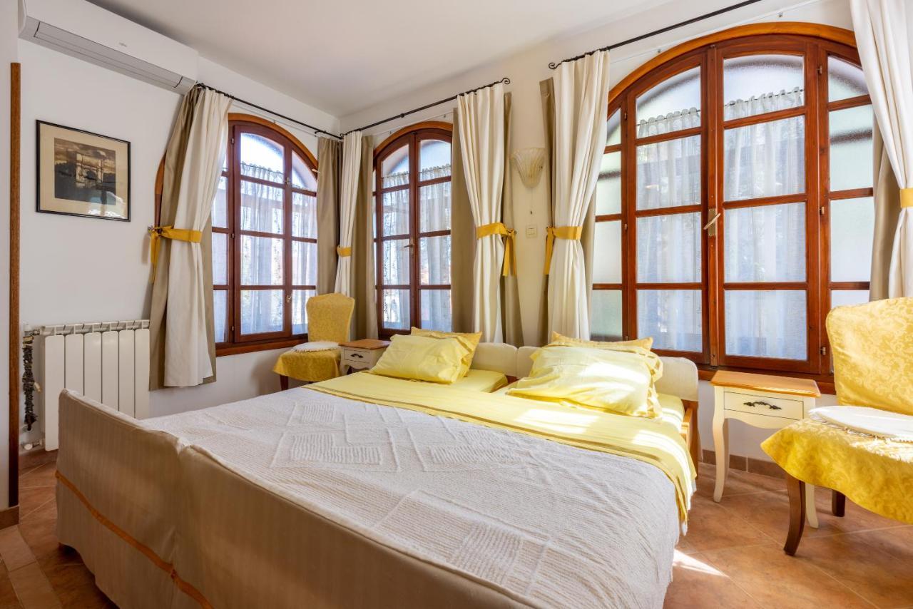 Apartments Villa Mavero Banjole Eksteriør billede